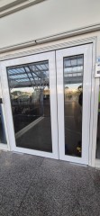Imagen de Puerta vidriada - acceso en Maldonado
